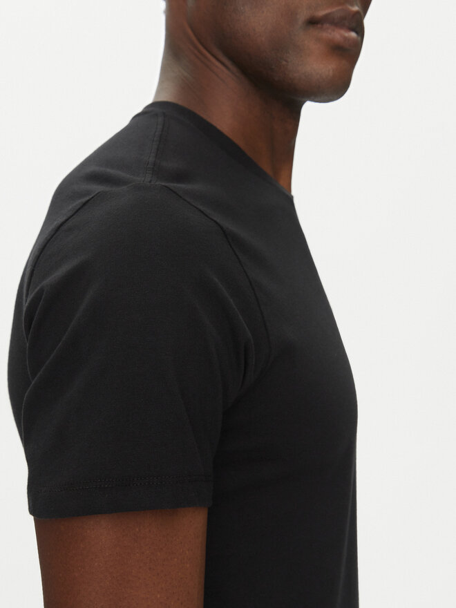 Levi's® Levi's® Camiseta Original Tee 56605-0009 Negro Regular Fit