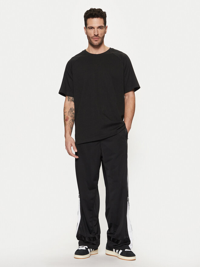 adidas adidas Marškinėliai Premium Essentials JC9570 Juoda Loose Fit