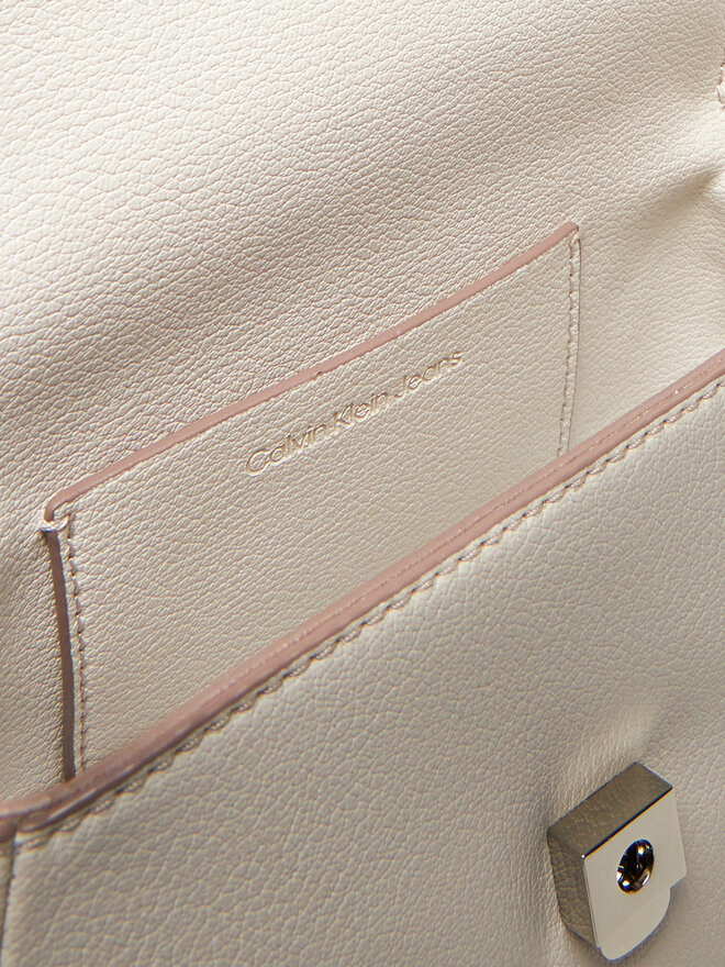Calvin Klein Jeans Geantă Calvin Klein Jeans Minimal Monogram Shoulder Bag20 LV04K3134G Écru