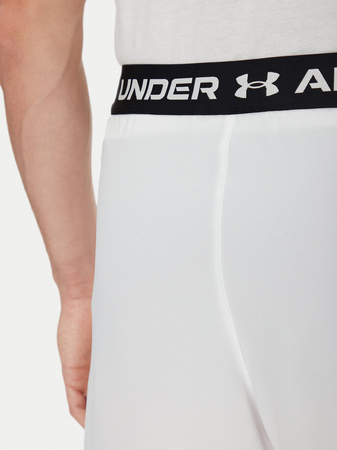 Under Armour Under Armour Marškinėliai Ua Sportstyle Logo Update Ss 1382911 Balta Loose Fit