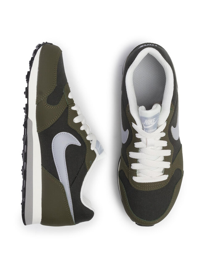 Nike Снікерcи Nike MD Runner 2 (GS) 807316 301 Зелений