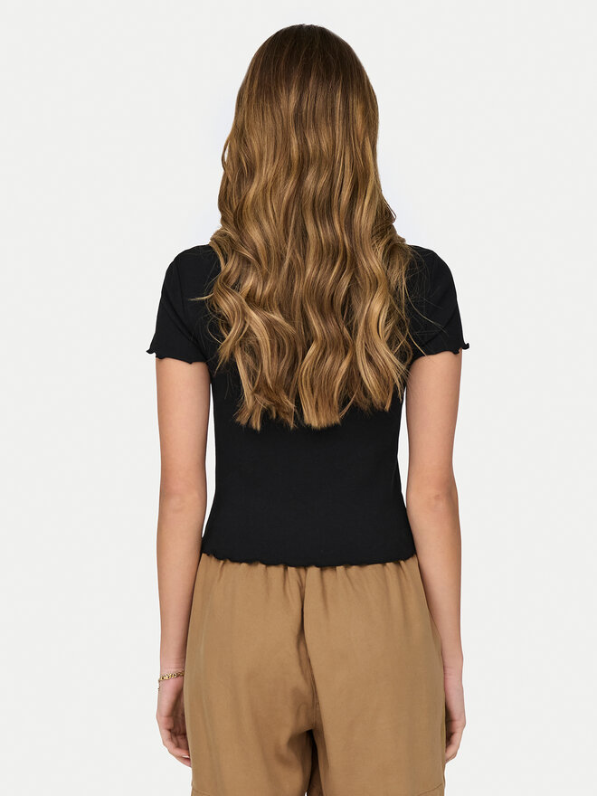 ONLY ONLY Футболка Betty 15311919 Чорний Regular Fit