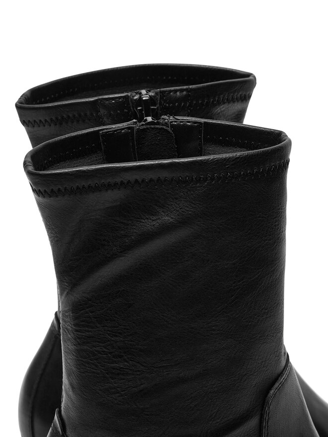 Vagabond Shoemakers Īsie zābaki Vagabond Shoemakers Giselle 5654-202-20 Melns