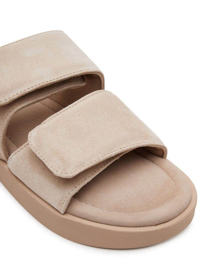 Inuikii Šľapky Inuikii Classic Suede Velcro 70104-128 Béžová