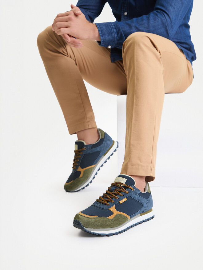 Guess Jeans Sneakers Guess Jeans CWBEO-ETIENNE-01 Dunkelblau