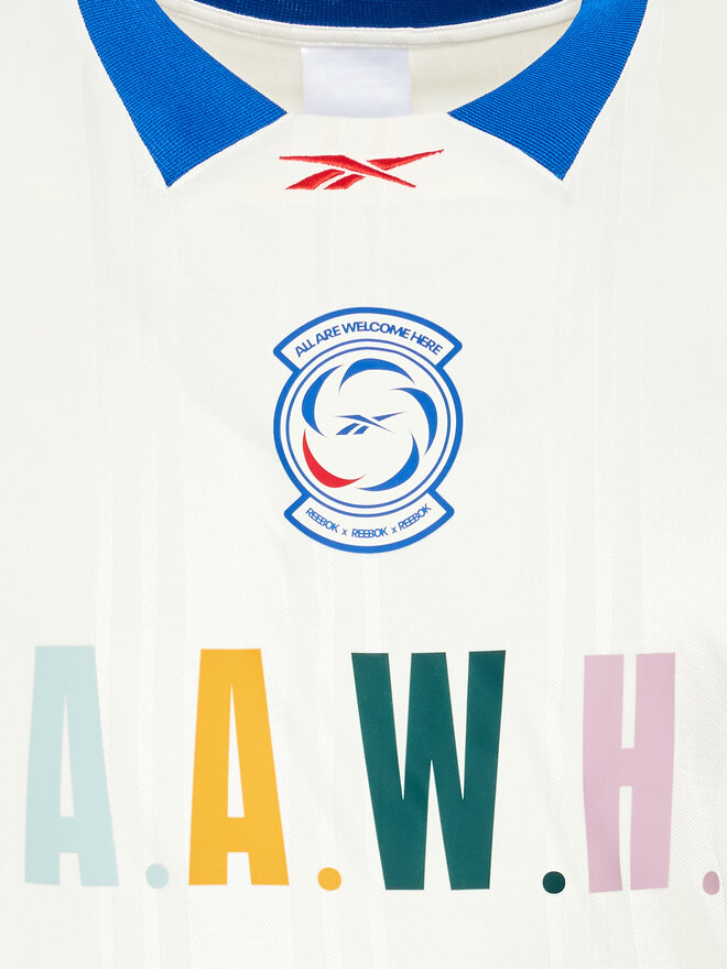 Reebok Reebok Camiseta Classics Football HG1599 Beis Relaxed Fit