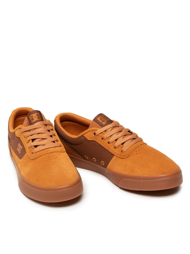 DC Sneakers aus Stoff DC Switch ADYS300431 Braun