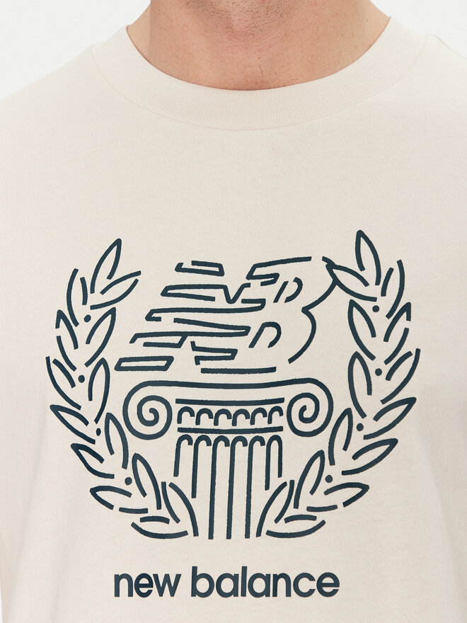 New Balance New Balance Camiseta MT51974 Beis Relaxed Fit