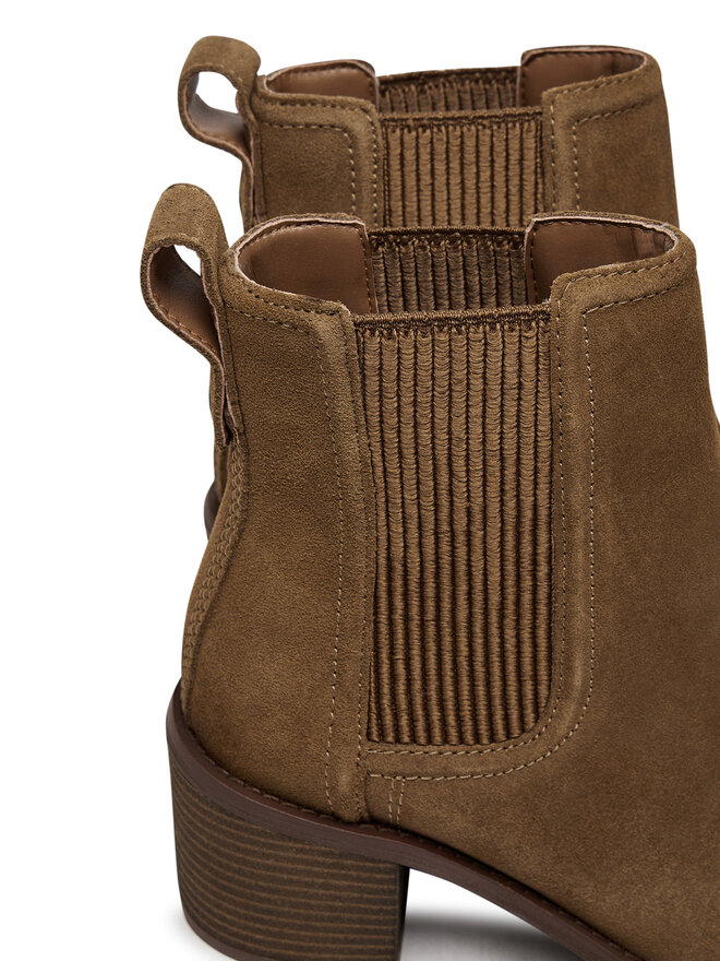 Clarks Μποτάκια Clarks Chamberly Top 26178832 Καφέ