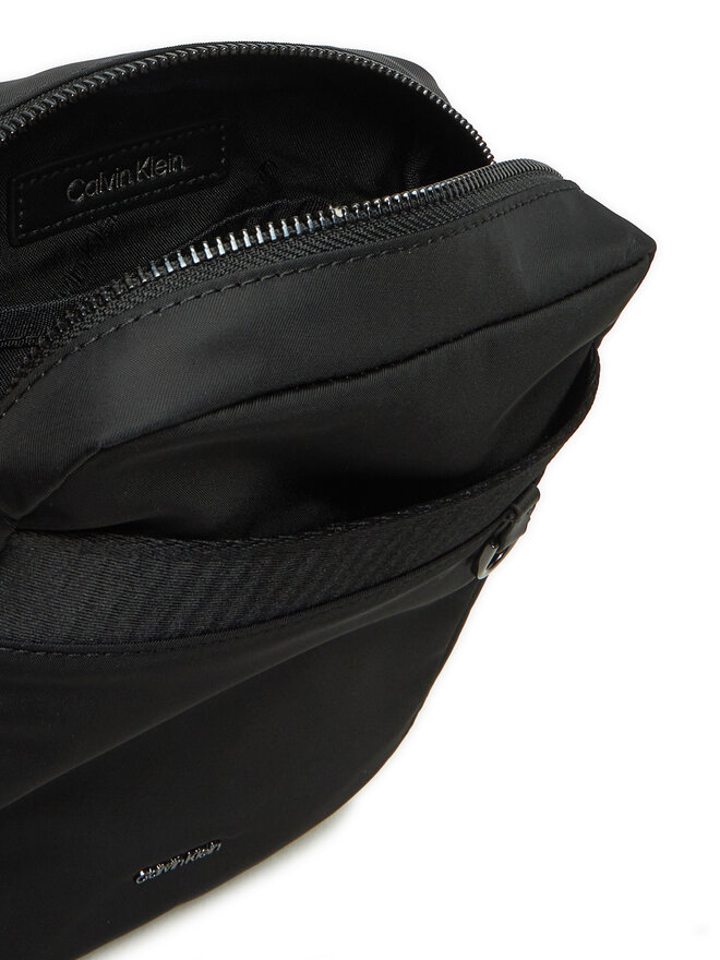 Calvin Klein Τσαντάκι Calvin Klein K50K512770 Μαύρο