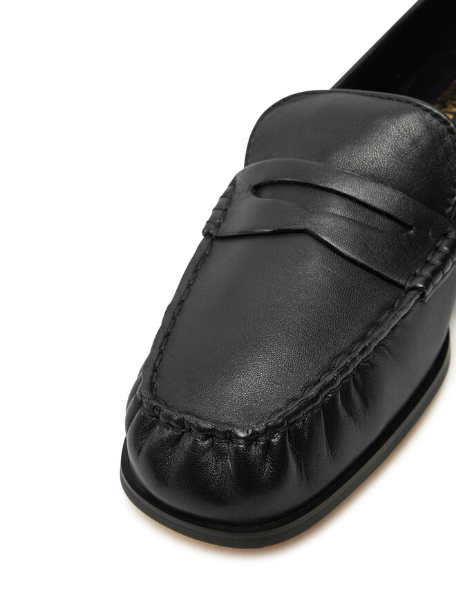 MICHAEL Michael Kors Лофери MICHAEL Michael Kors Carlson 40F4CSFP1L Чорний