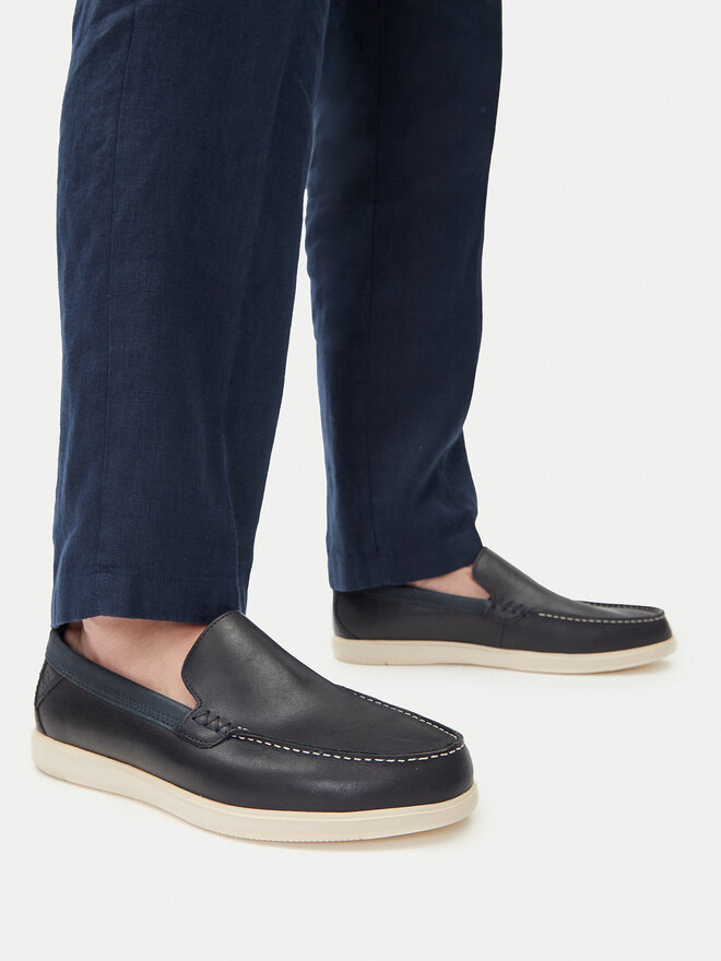 Clarks Мокасини Clarks Bratton Loafer 26181278 Cиній