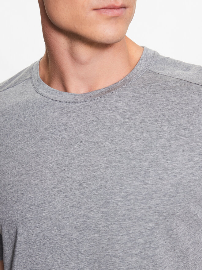 On On Marškinėliai Active-T M 12201065 Pilka Athletic Fit