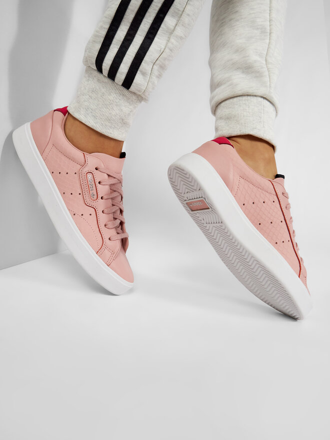 adidas Снікерcи adidas Sleek W EE4722 Рожевий