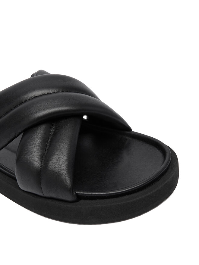Inuikii Pantoletten Inuikii Camvas Lex Low 50102-548 Schwarz
