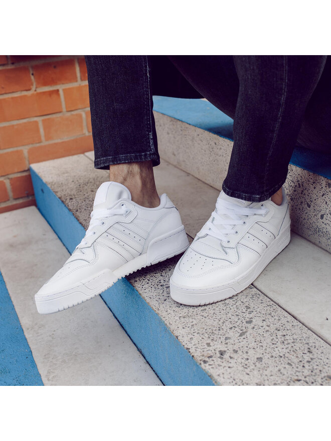 adidas Снікерcи adidas Rivalry Low EF8729 Білий