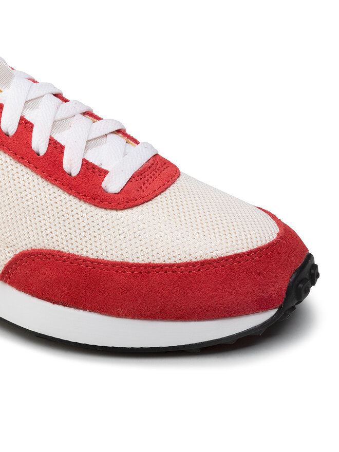 nike tailwind 79 track red