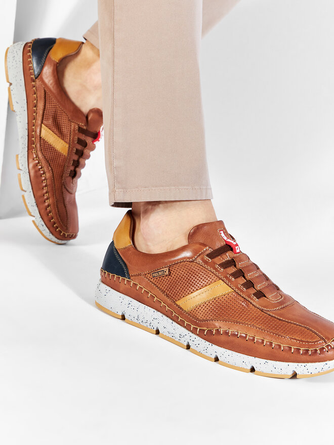 Pikolinos Sneakersy Pikolinos M4U-6046C1 Hnedá