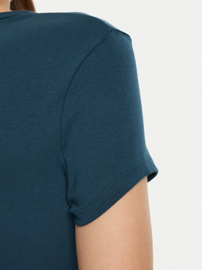 Guess Guess T-shirt V4BI16 KCIV1 Plava Regular Fit