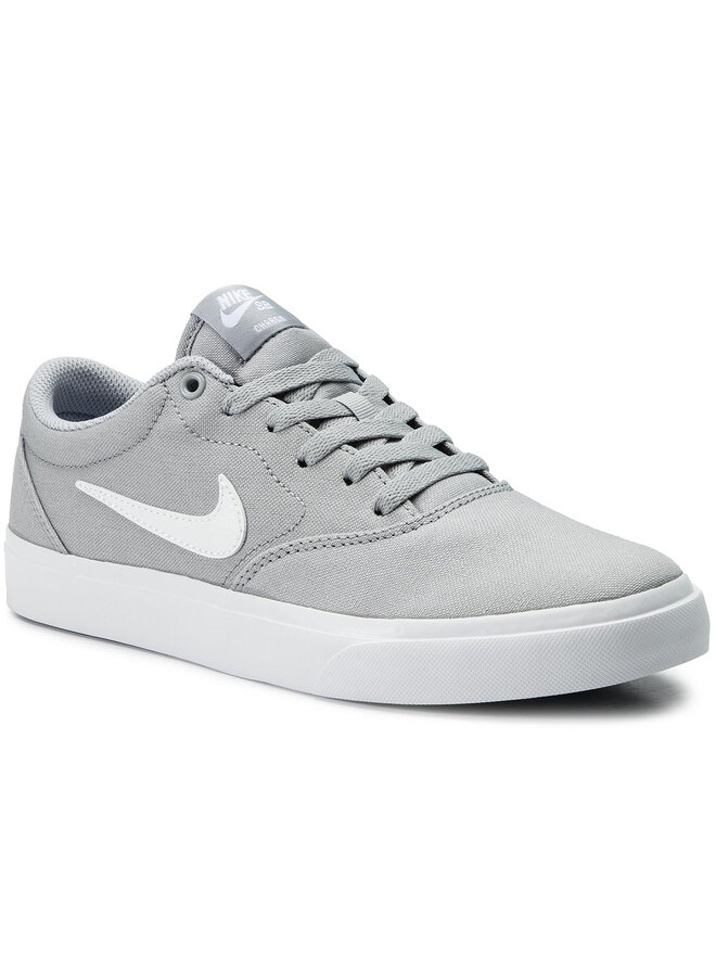Nike grises sb outlet