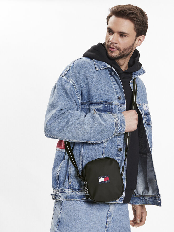Tommy Jeans Maža rankinė Tommy Jeans Tjm Function Reporter AM0AM10706 Juoda