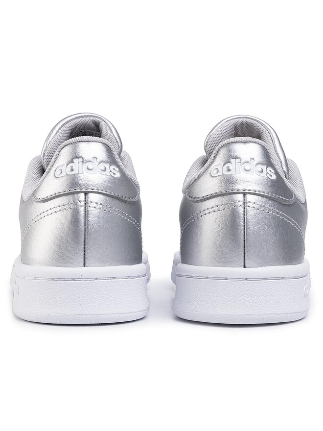 Adidas advantage argento top