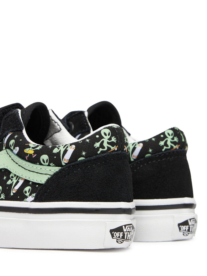 Vans Tenis superge Vans Old Skool V VN000CYAYJ71 Črna