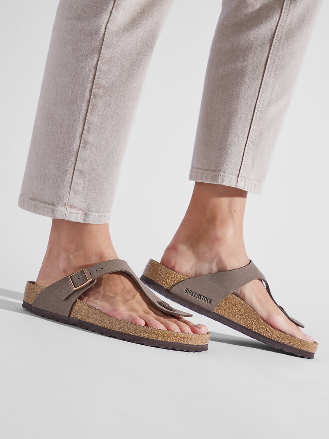 Birkenstock Japonki Birkenstock Gizeh 0043751 Brązowy