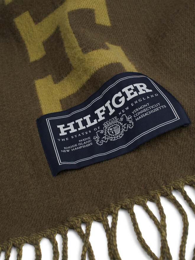 Tommy Hilfiger Šál Tommy Hilfiger AM0AM12838 Zelená