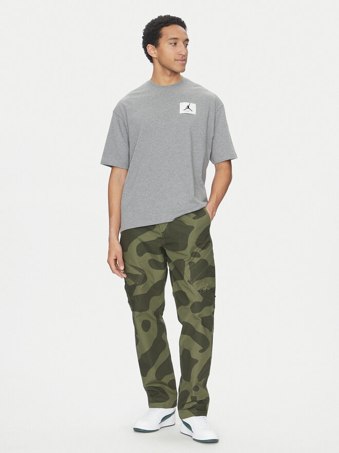 Nike Nike Camiseta DZ7313 091 Gris Regular Fit