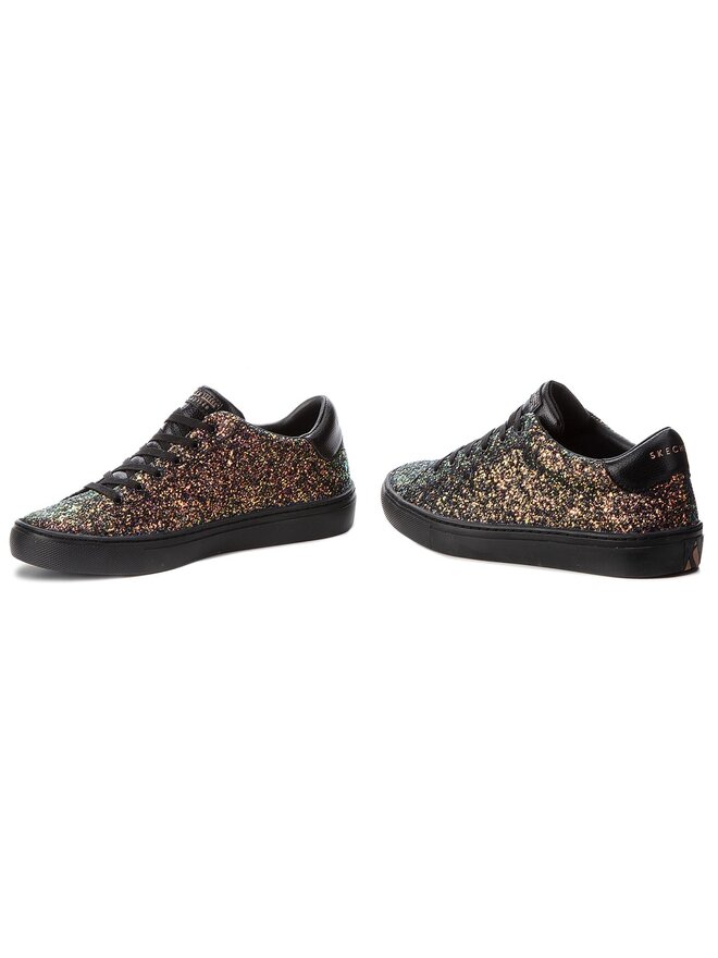 Awesome sauce skechers top