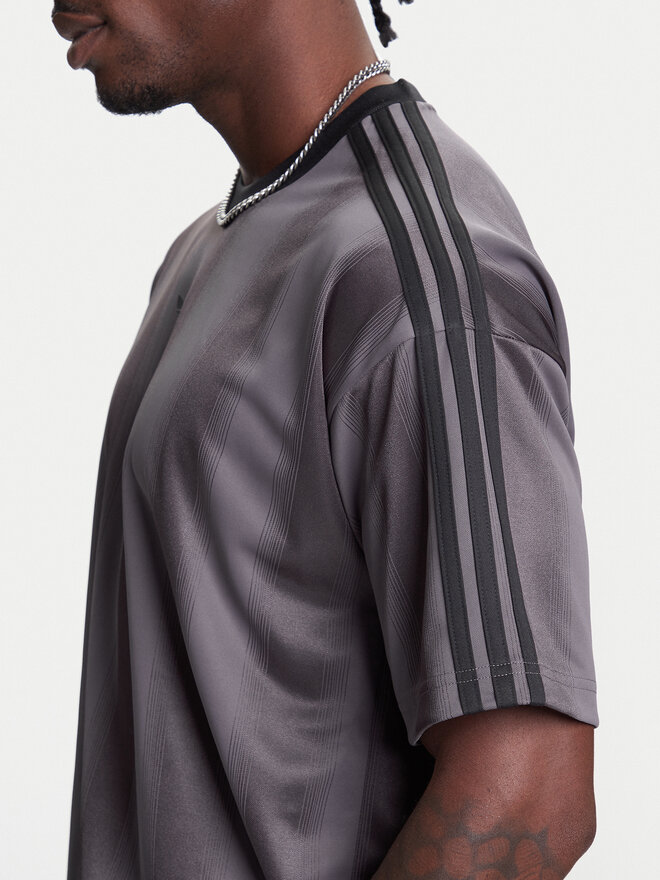 adidas adidas T-Shirt adicolor Jacquard JW5880 Grau Loose Fit