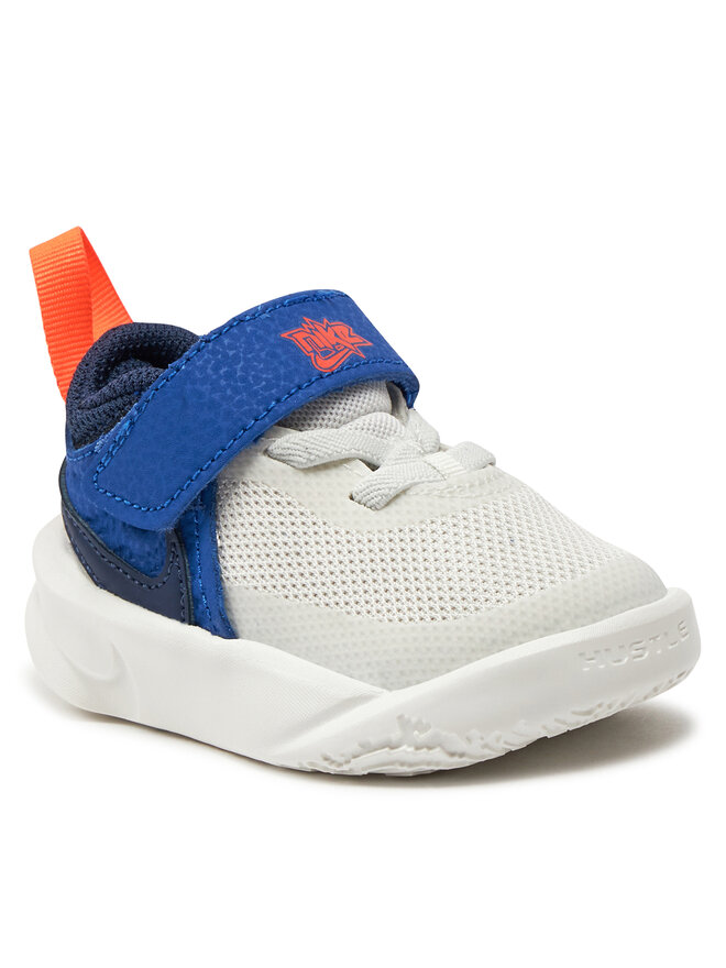 Nike Сникърси Nike Team Hustle D 10 CW6737 103 Бял