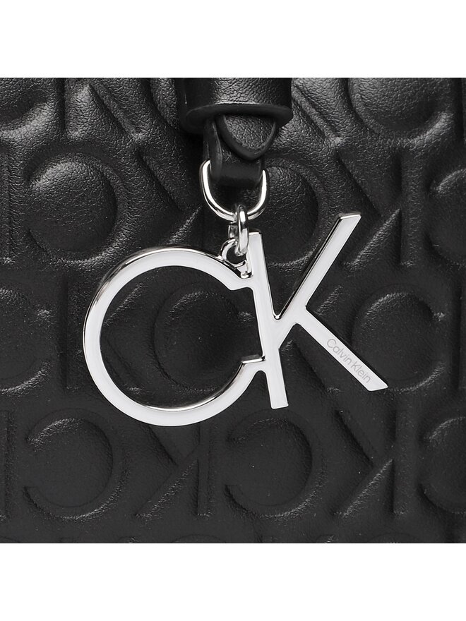 Calvin Klein Дамска чанта Calvin Klein Ck Must Shopper Mid Embossed Mono K60K610274 Черен