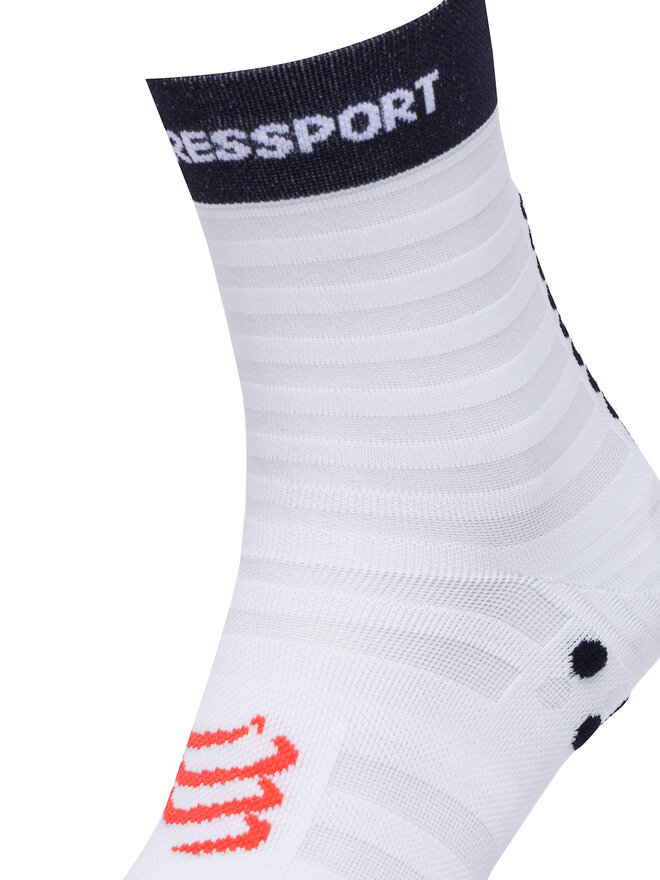 Compressport Calzini corti unisex Compressport Pro Racing Socks v4.0 Ultralight Run Low XU00051B Bianco