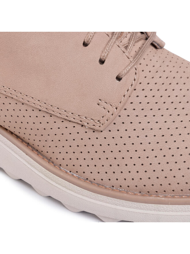 Clarks Оксфорди Clarks Sharon Crystal 261476314 Бежевий