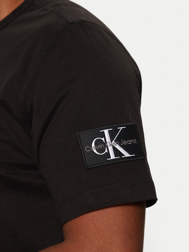 Calvin Klein Jeans Calvin Klein Jeans T-Shirt J30J323484 Schwarz Regular Fit