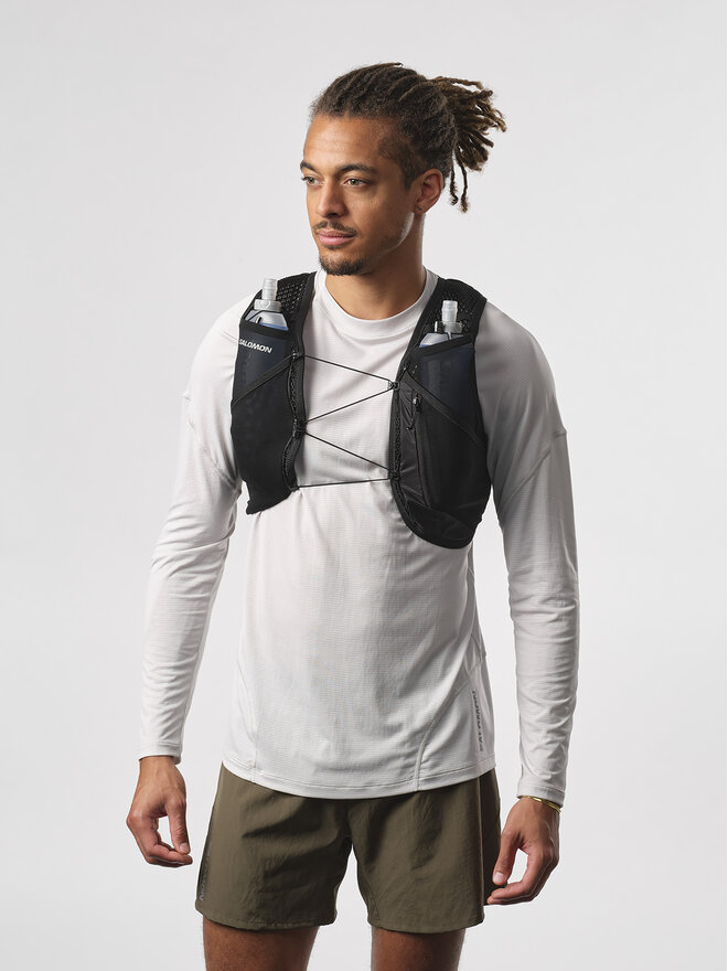 Salomon Běžecká vesta Salomon Active Skin 4 LC2178200 Černá