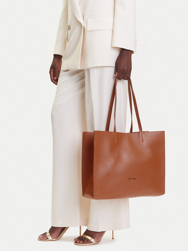 Patrizia Pepe Handtasche Patrizia Pepe 8BA172/L001 Braun