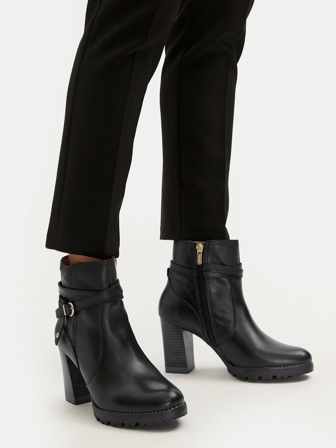 Pikolinos Botine Pikolinos W7M-8806 Negru