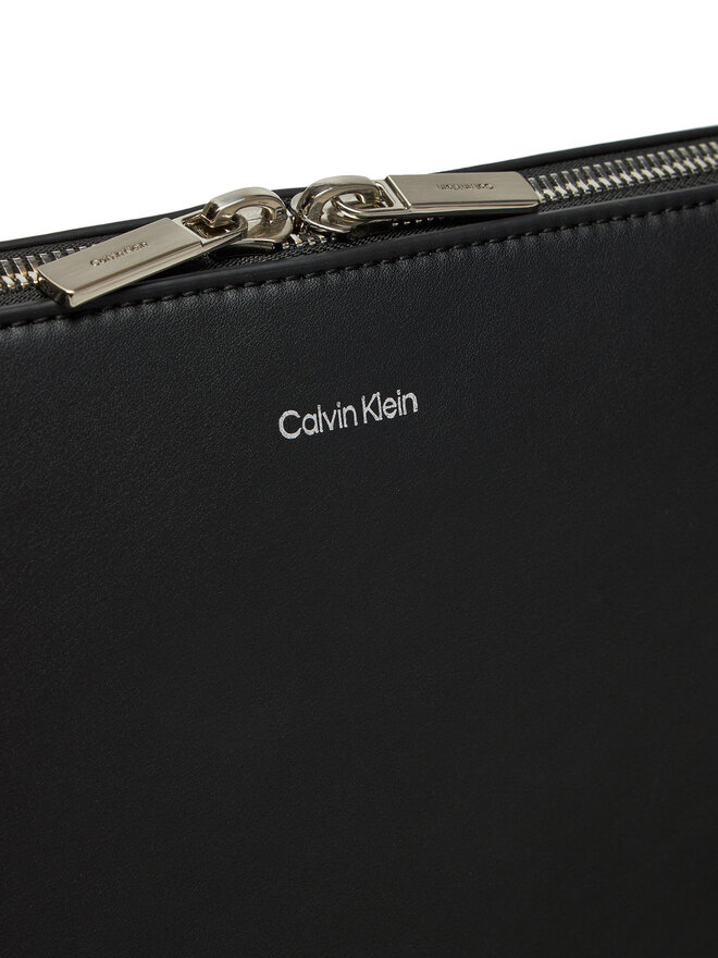 Calvin Klein Notebook-Etui Calvin Klein Ck Sleek Folio K50K513035 Schwarz