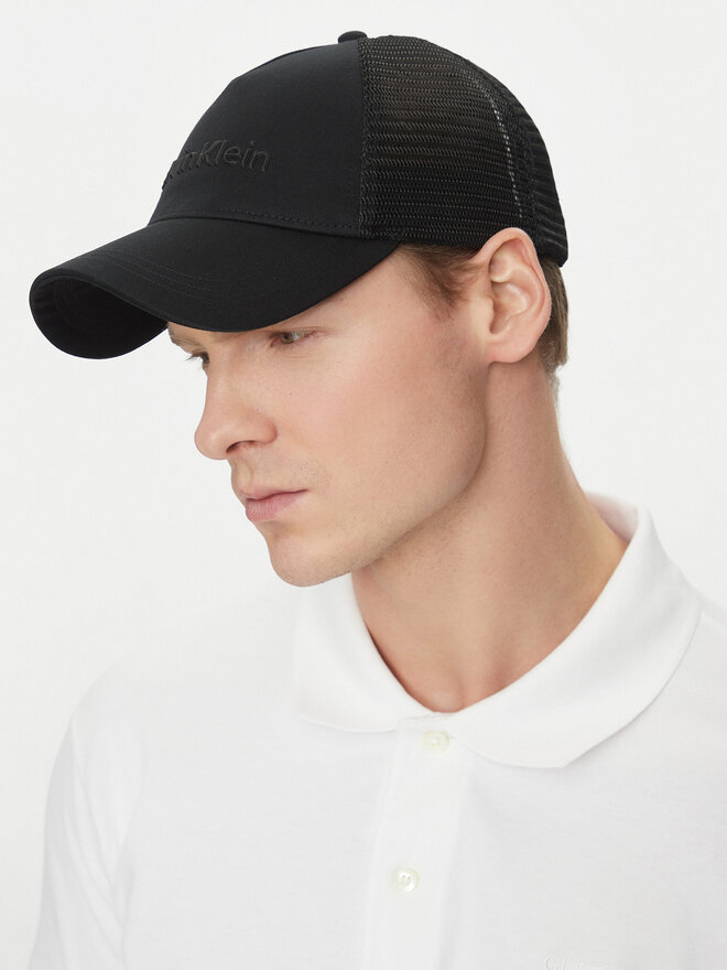 Calvin Klein Czapka z daszkiem Calvin Klein K50K513015 Czarny