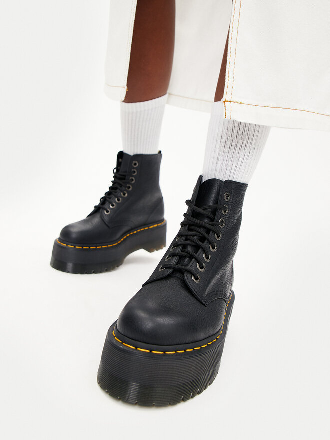 Dr. Martens Bakancs Dr. Martens Pascal Max 26925001 Fekete
