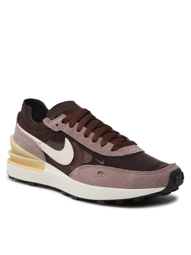 Nike 200 braun 2025