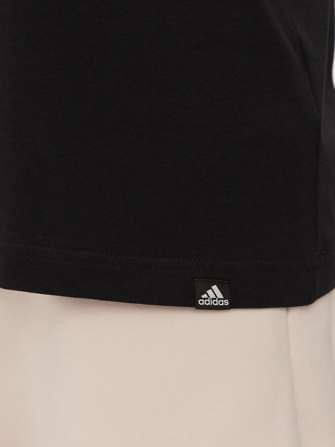 adidas adidas Majica Growth Badge Graphic IN6258 Črna Regular Fit