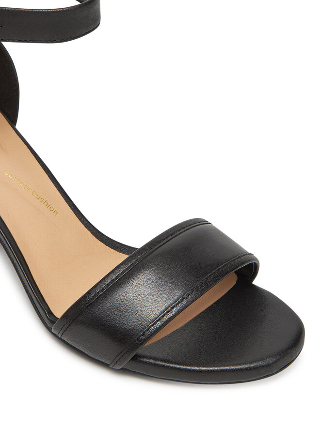 Clarks Σανδάλια Clarks Ezoria Mae 26181295 Μαύρο
