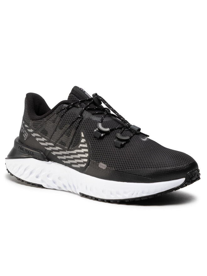 Black nike legend react best sale