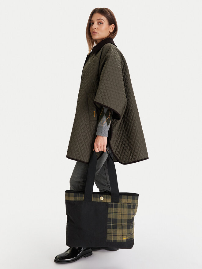 Barbour Сумка Barbour Mya Patchwork LBA0484BK11 Чорний