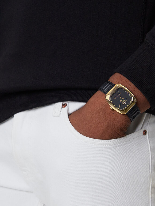 adidas Reloj adidas Retro Wave One AOSY24528 Negro