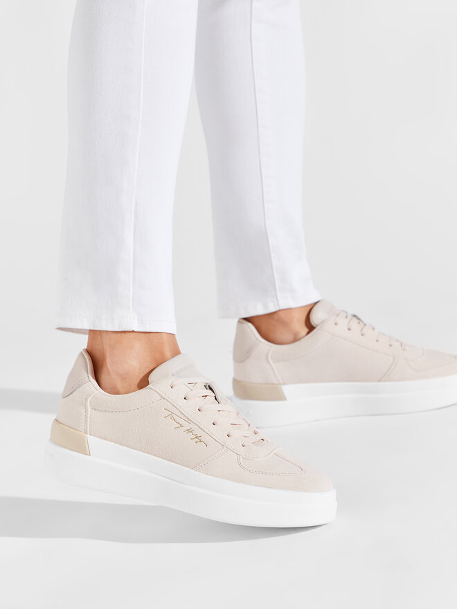Tommy Hilfiger Sneakers Tommy Hilfiger Th Signature Suede Sneaker FW0FW06518 Beige